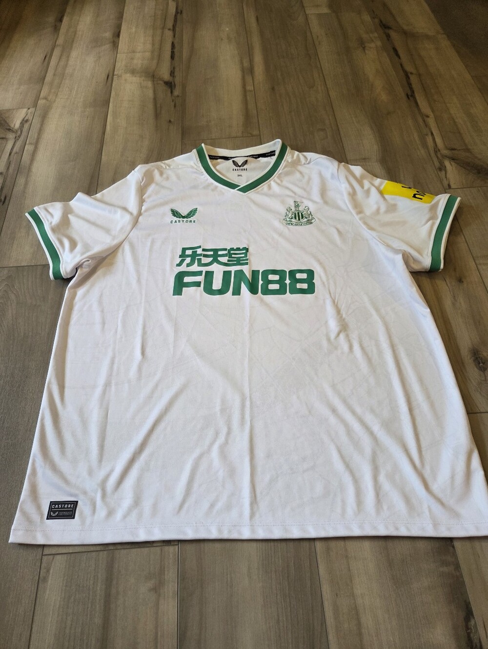 Castore Newcastle United FUN88 White & Green Football Jersey